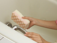 �o�X���[���N���[�j���O